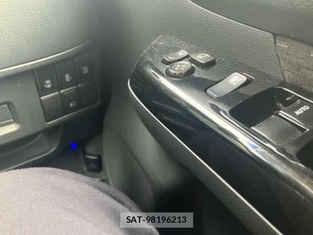 Suzuki SPACIA 2014-06 8661703-14