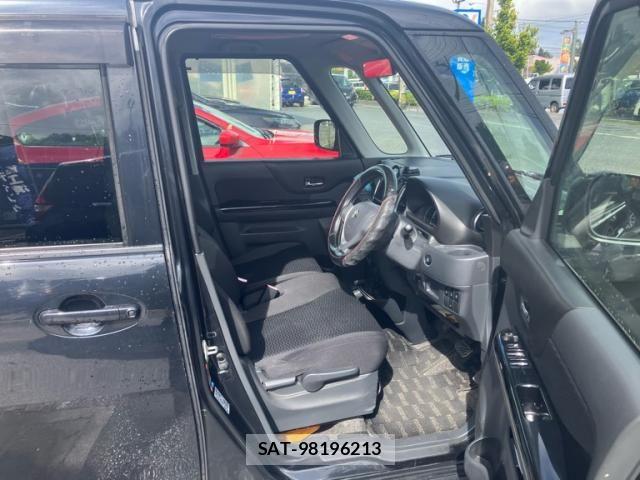 Suzuki SPACIA 2014-06 8661703-16