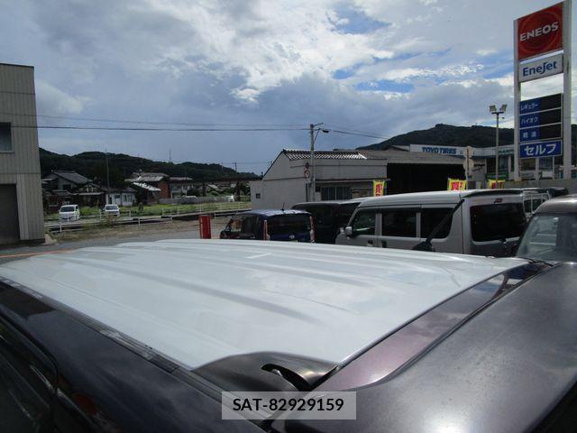 Suzuki SPACIA 2013-08 8661700-26