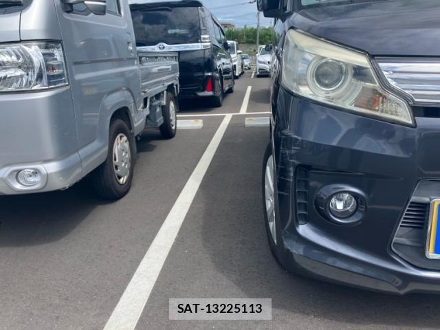 Suzuki SPACIA 2013-09 8661701-4