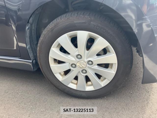 Suzuki SPACIA 2013-09 8661701-6