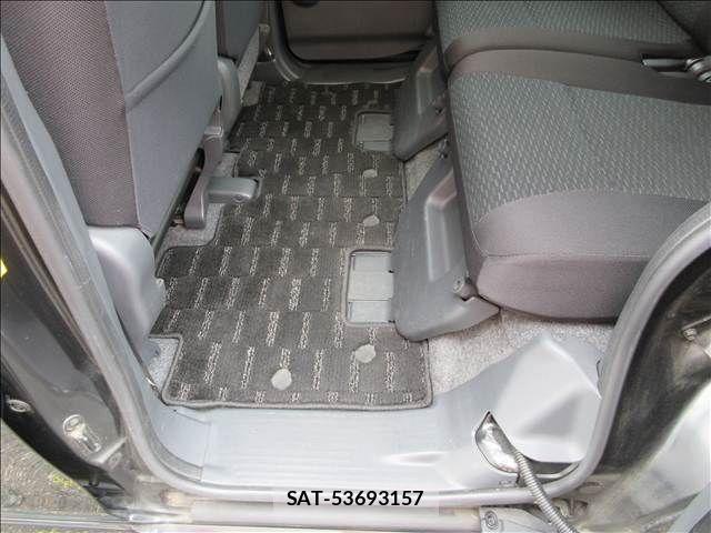 Suzuki SPACIA 2014-01 8661691-28
