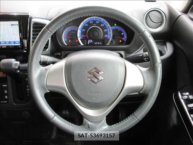Suzuki SPACIA 2014-01 8661691-2