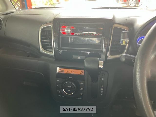 Suzuki SPACIA 2015-09 8661699-15