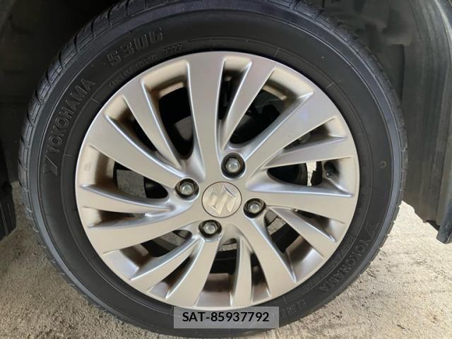 Suzuki SPACIA 2015-09 8661699-5