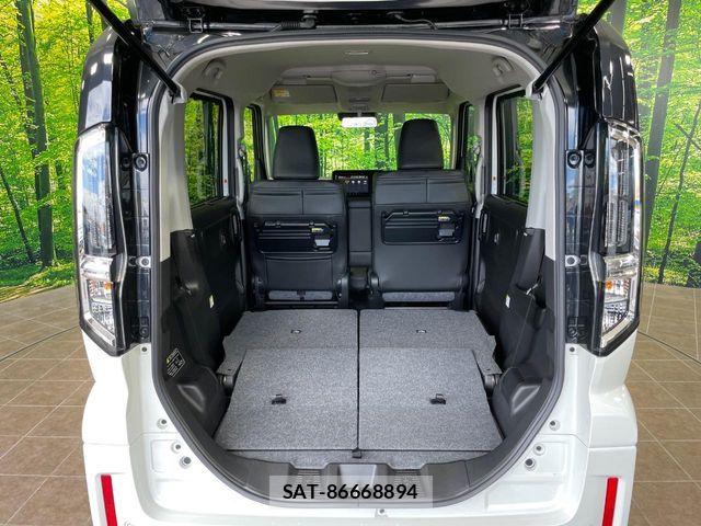 Suzuki SPACIA 2026-01 8686611-9