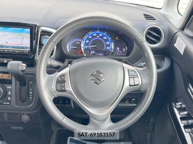 Suzuki SPACIA 2016-01 8686630-10