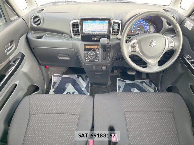 Suzuki SPACIA 2016-01 8686630-1