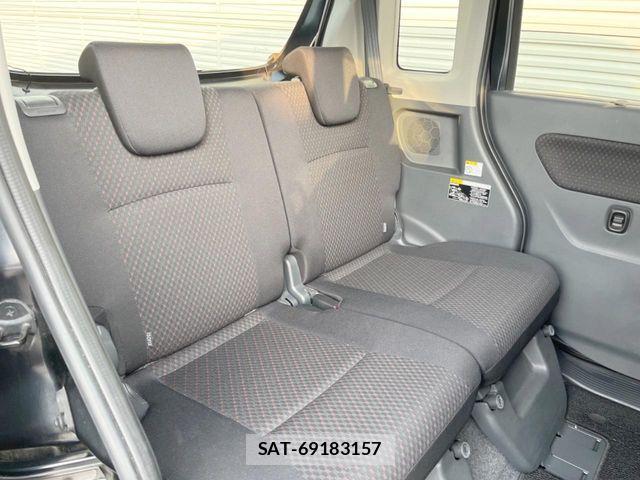 Suzuki SPACIA 2016-01 8686630-8