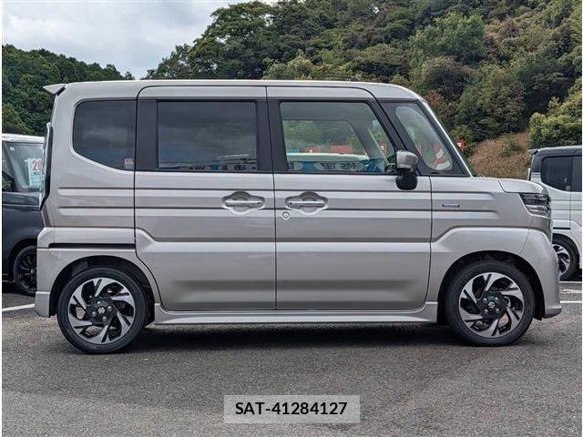 Suzuki SPACIA 2026-08 8686612-9