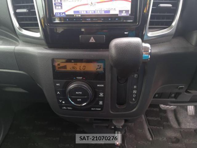 Suzuki SPACIA 2014-06 8686629-14
