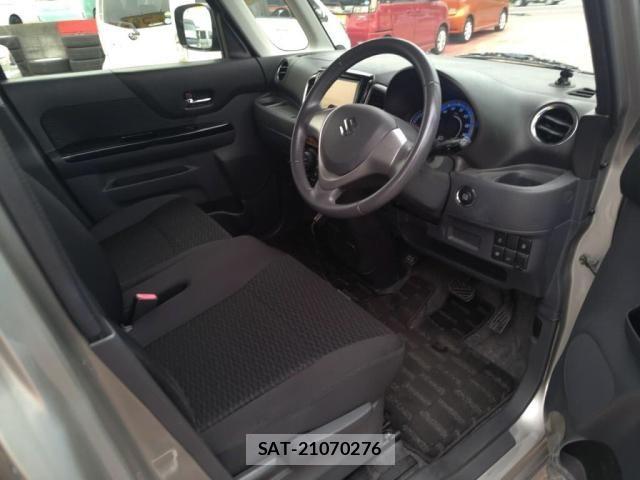 Suzuki SPACIA 2014-06 8686629-20