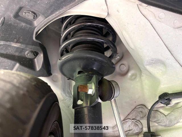Suzuki SPACIA 2024-04 8686618-19