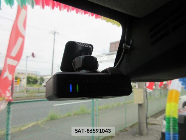 Suzuki SPACIA 2019-08 8686625-13