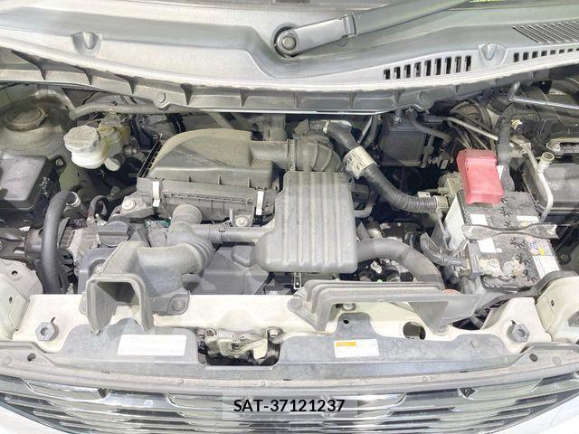 Suzuki SPACIA 2018-08 8686628-17