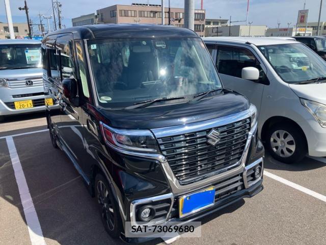 Suzuki SPACIA 2018-03 8745974-1