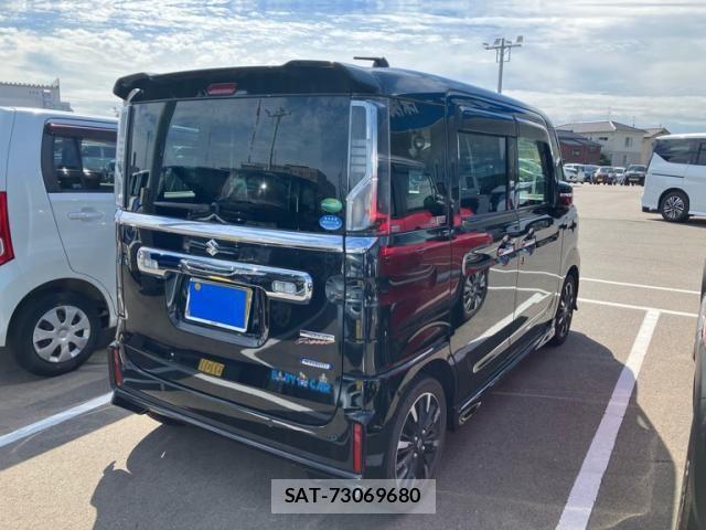 Suzuki SPACIA 2018-03 8745974-2