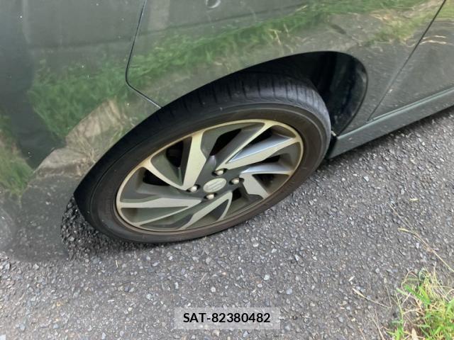 Suzuki SPACIA 2013-09 8745979-5