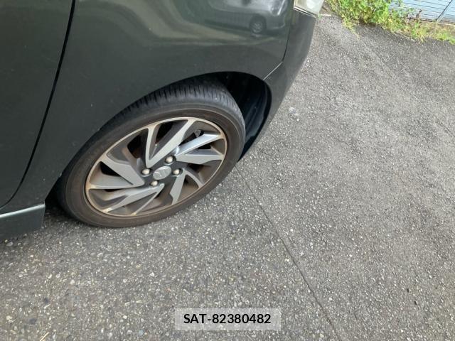 Suzuki SPACIA 2013-09 8745979-7