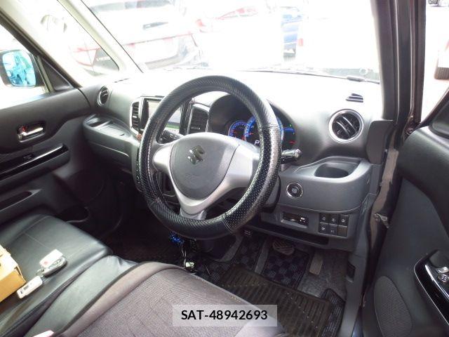 Suzuki SPACIA 2014-03 8745976-1