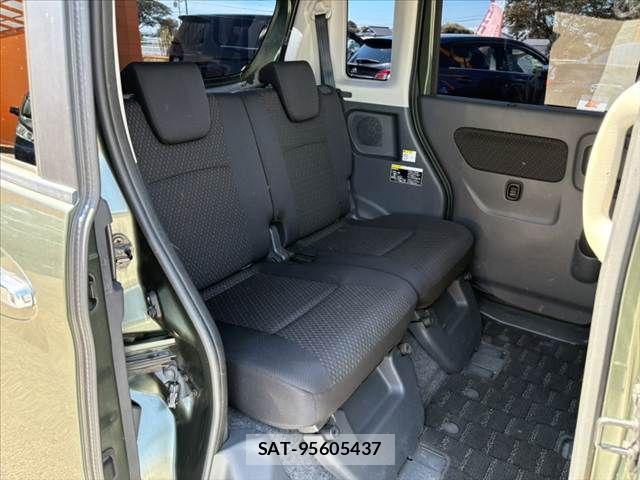 Suzuki SPACIA 2015-10 8745980-17