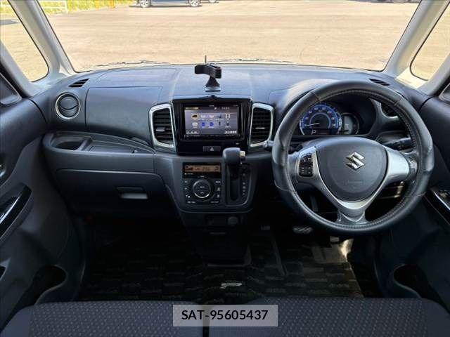Suzuki SPACIA 2015-10 8745980-1