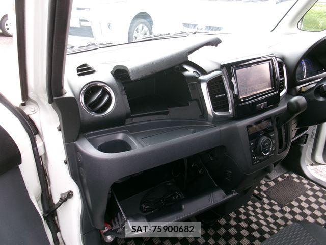 Suzuki SPACIA 2013-06 8745977-20