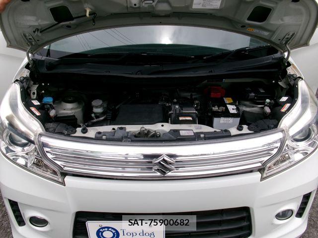 Suzuki SPACIA 2013-06 8745977-24