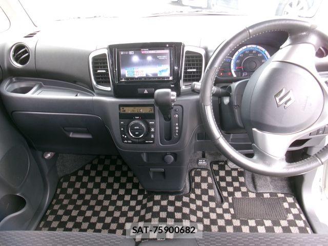 Suzuki SPACIA 2013-06 8745977-2