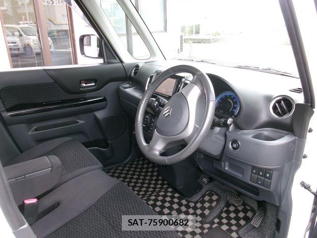 Suzuki SPACIA 2013-06 8745977-3