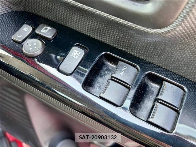 Suzuki SPACIA 2019-03 8745972-17