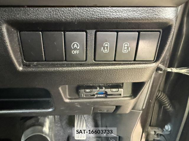 Suzuki SPACIA 2018-01 8745975-7