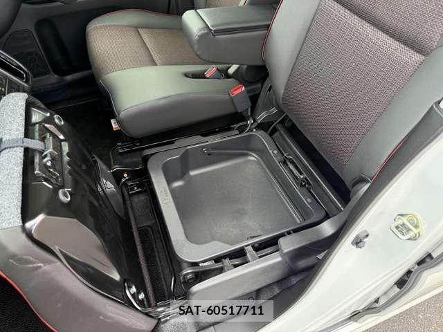 Suzuki SPACIA 2025-07 8782121-11