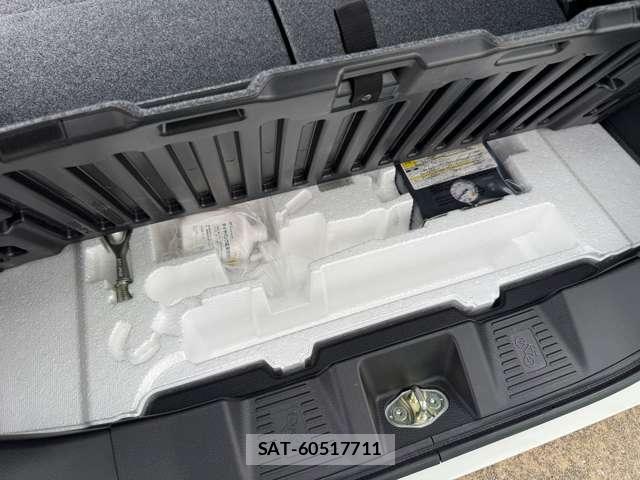 Suzuki SPACIA 2025-07 8782121-24
