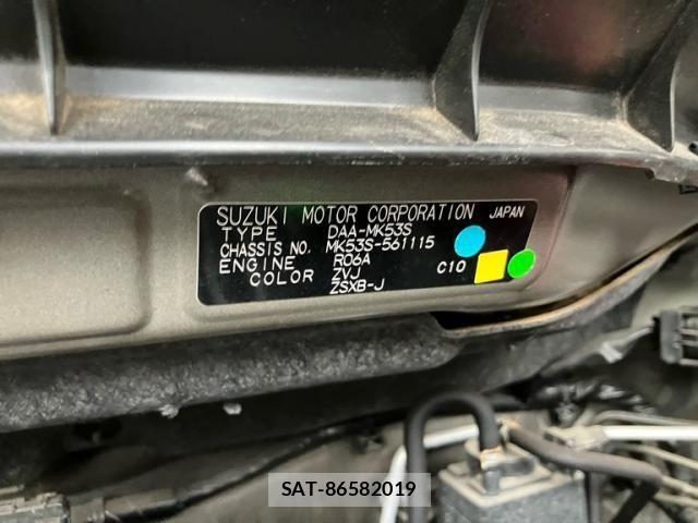 Suzuki SPACIA 2018-04 8782124-11