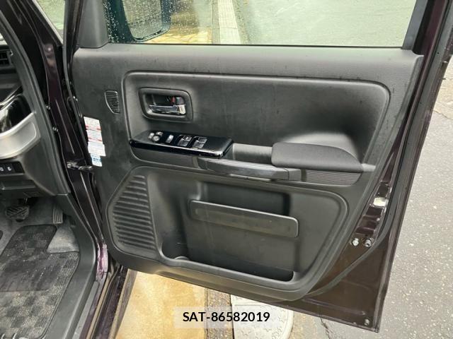 Suzuki SPACIA 2018-04 8782124-5