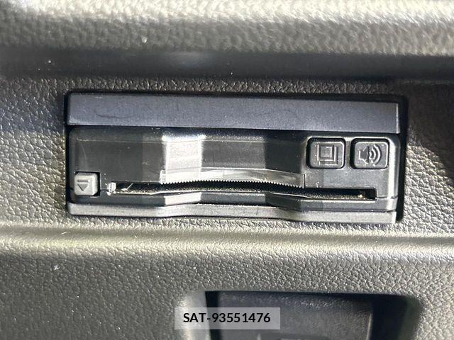 Suzuki SPACIA 2024-04 8797541-6