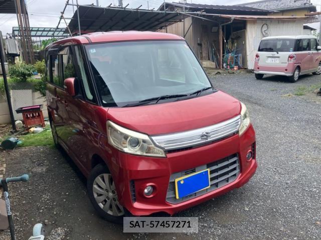 Suzuki SPACIA 2014-02 8797552-1
