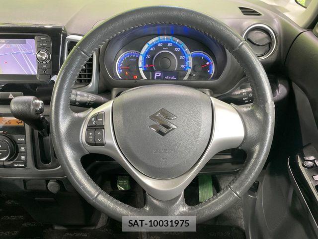 Suzuki SPACIA 2013-09 8797546-10