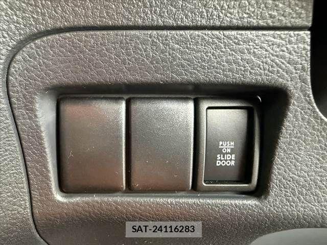 Suzuki SPACIA 2014-04 8797545-26