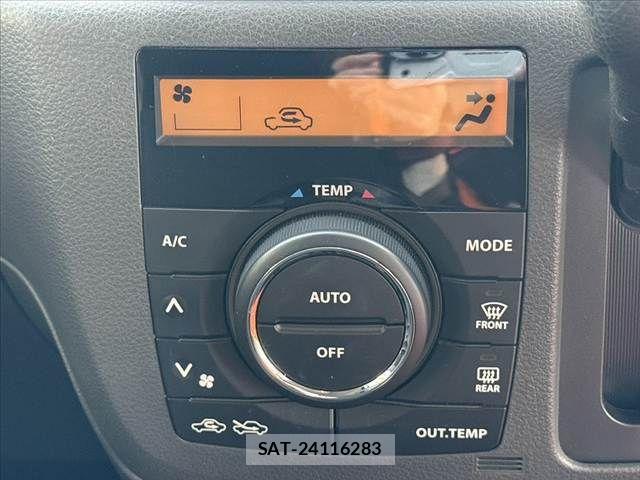 Suzuki SPACIA 2014-04 8797545-28