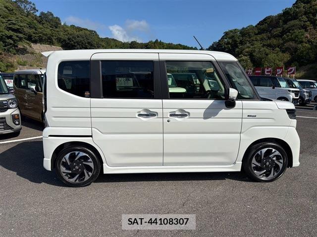 Suzuki SPACIA 2026-09 8797536-9