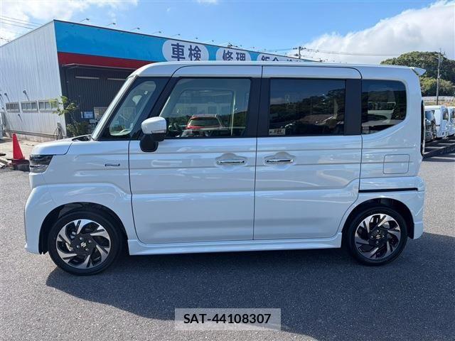 Suzuki SPACIA 2026-09 8797536-8
