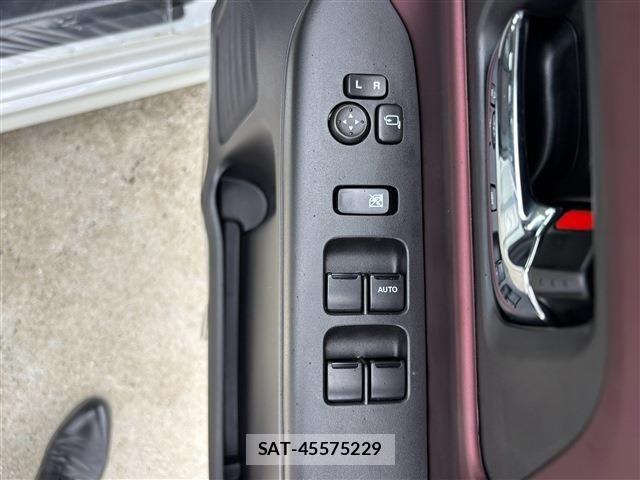 Suzuki SPACIA 2025-05 8797540-18