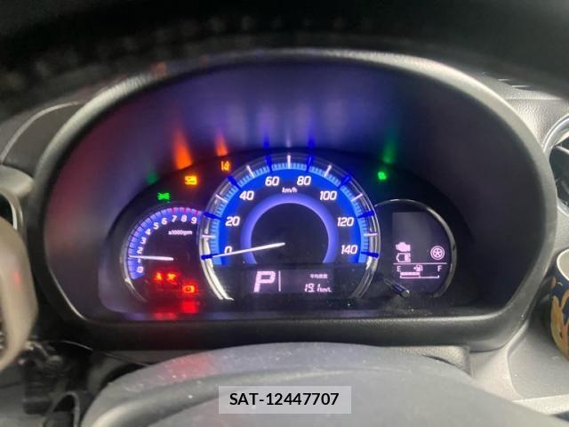 Suzuki SPACIA 2015-10 8797551-18