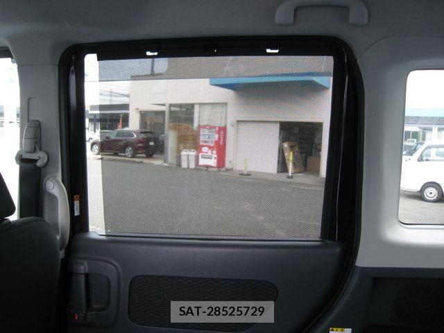 Suzuki SPACIA 2014-07 8831732-21