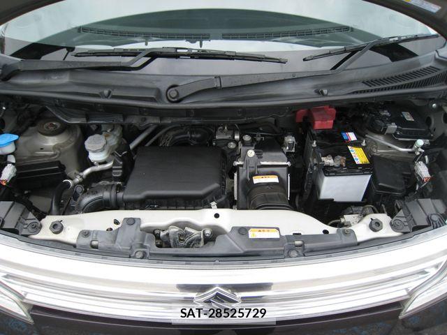 Suzuki SPACIA 2014-07 8831732-28