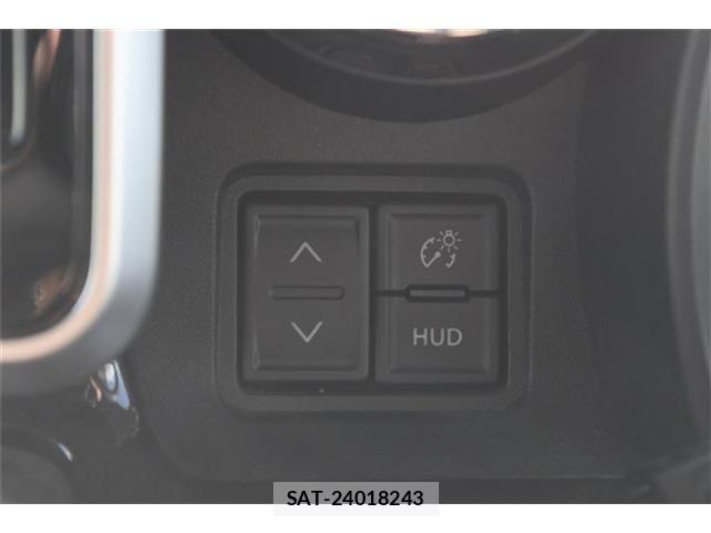 Suzuki SPACIA 2023-09 8831725-16