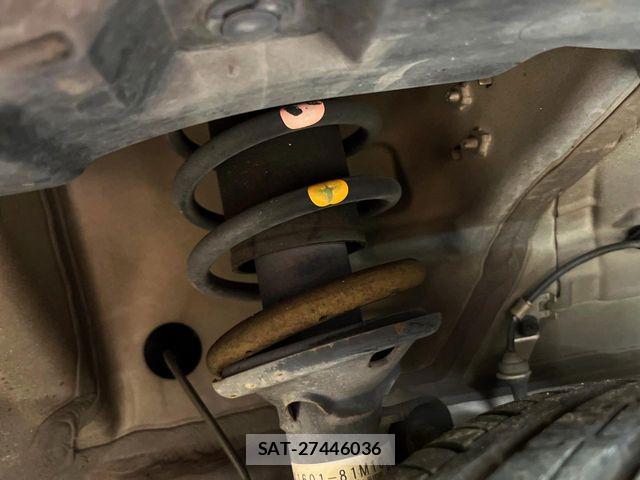 Suzuki SPACIA 2013-12 8831731-18