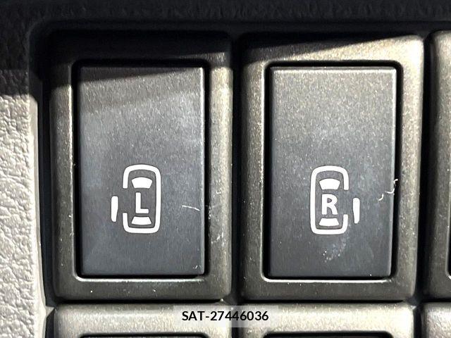 Suzuki SPACIA 2013-12 8831731-4